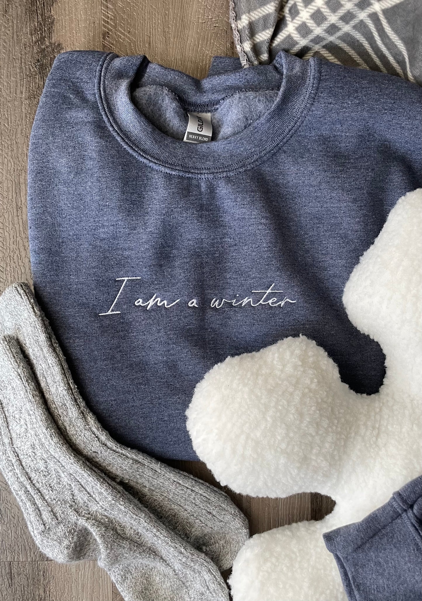 I am a winter Sweatshirt & Tee