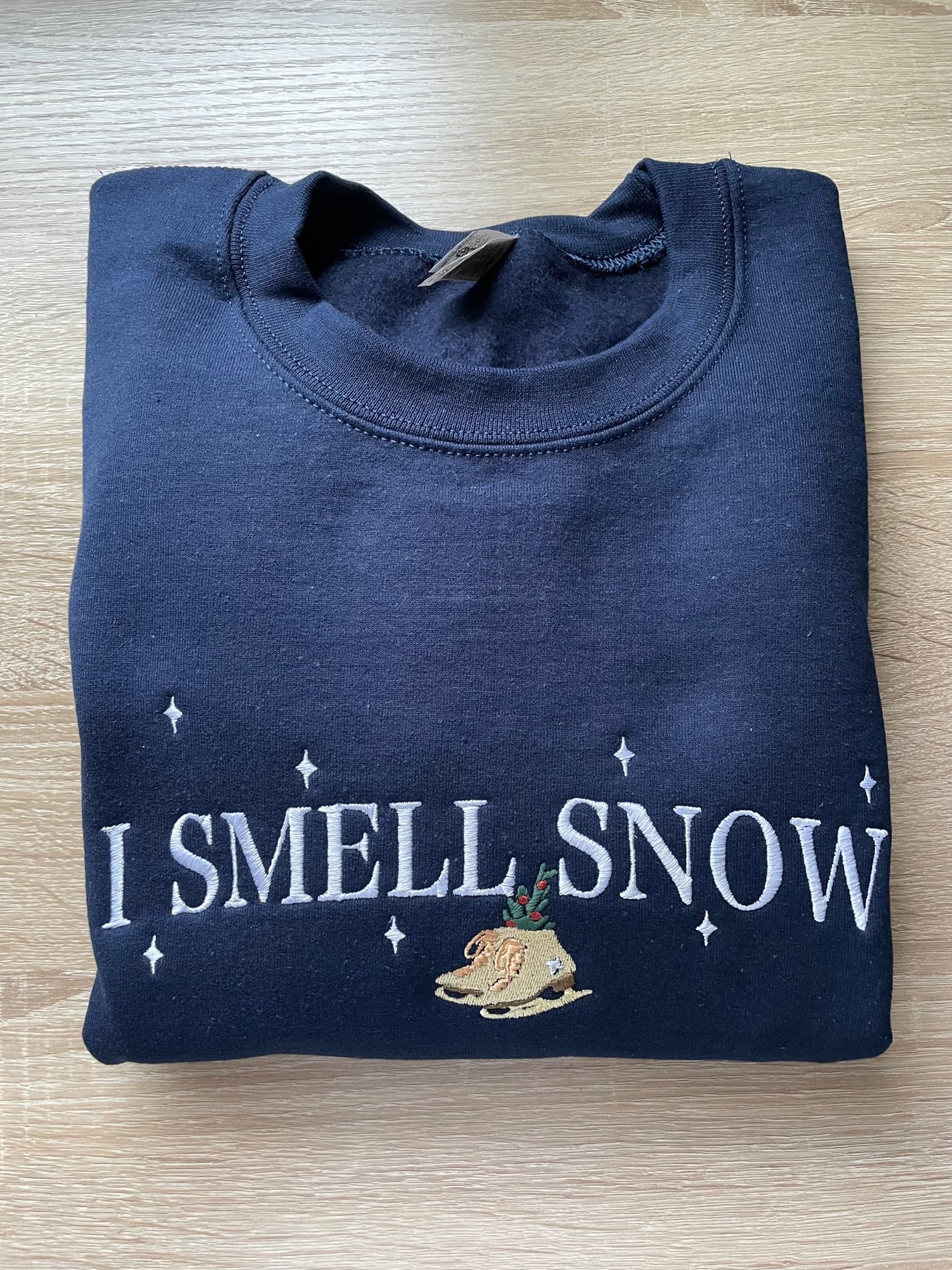 I Smell Snow Embroidered Sweatshirt